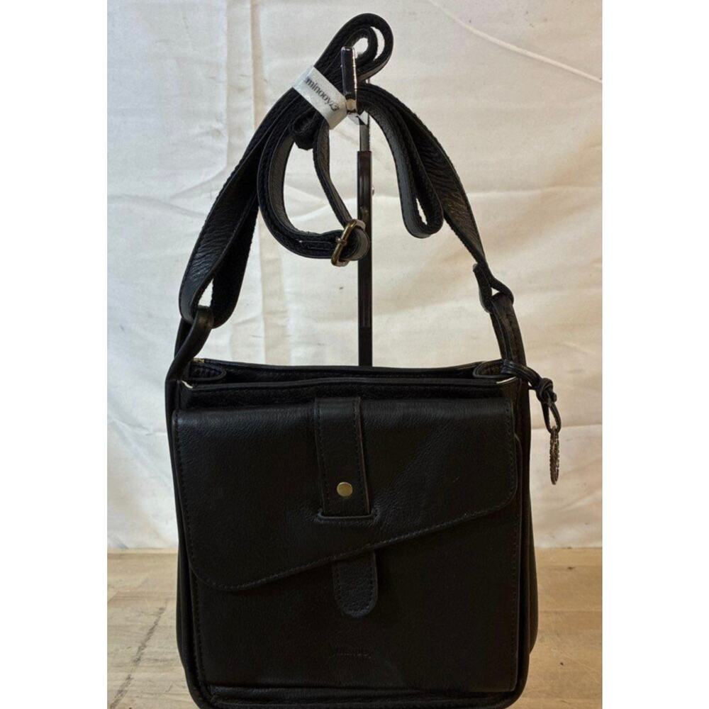 MINOOY ATHENA BLACK LEATHER CROSSBODY BAG